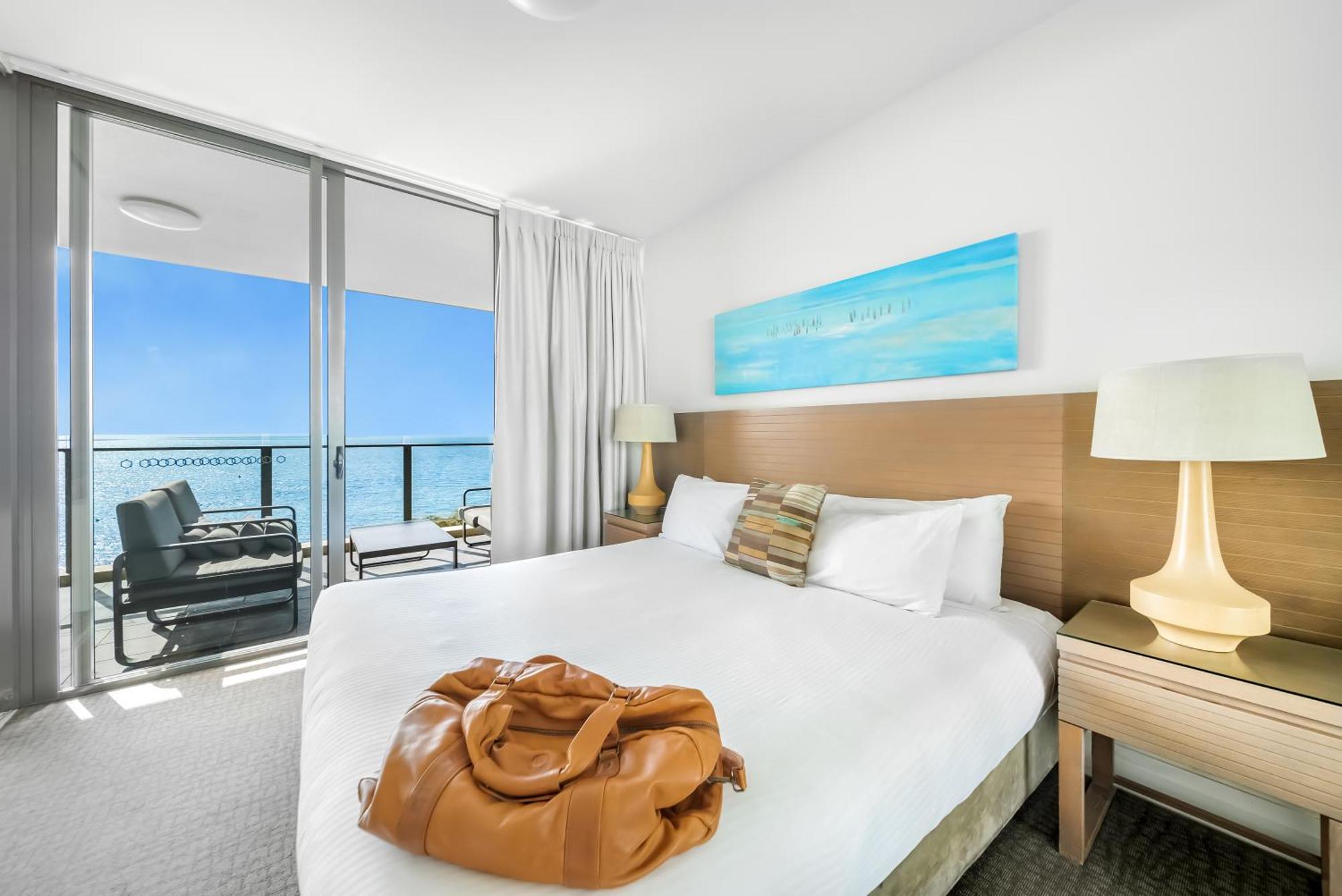 Oaks Redcliffe Mon Komo Suites Exterior foto